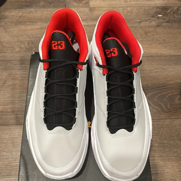 JORDAN MAX AURA 3 (GS) - Picture 2 of 7